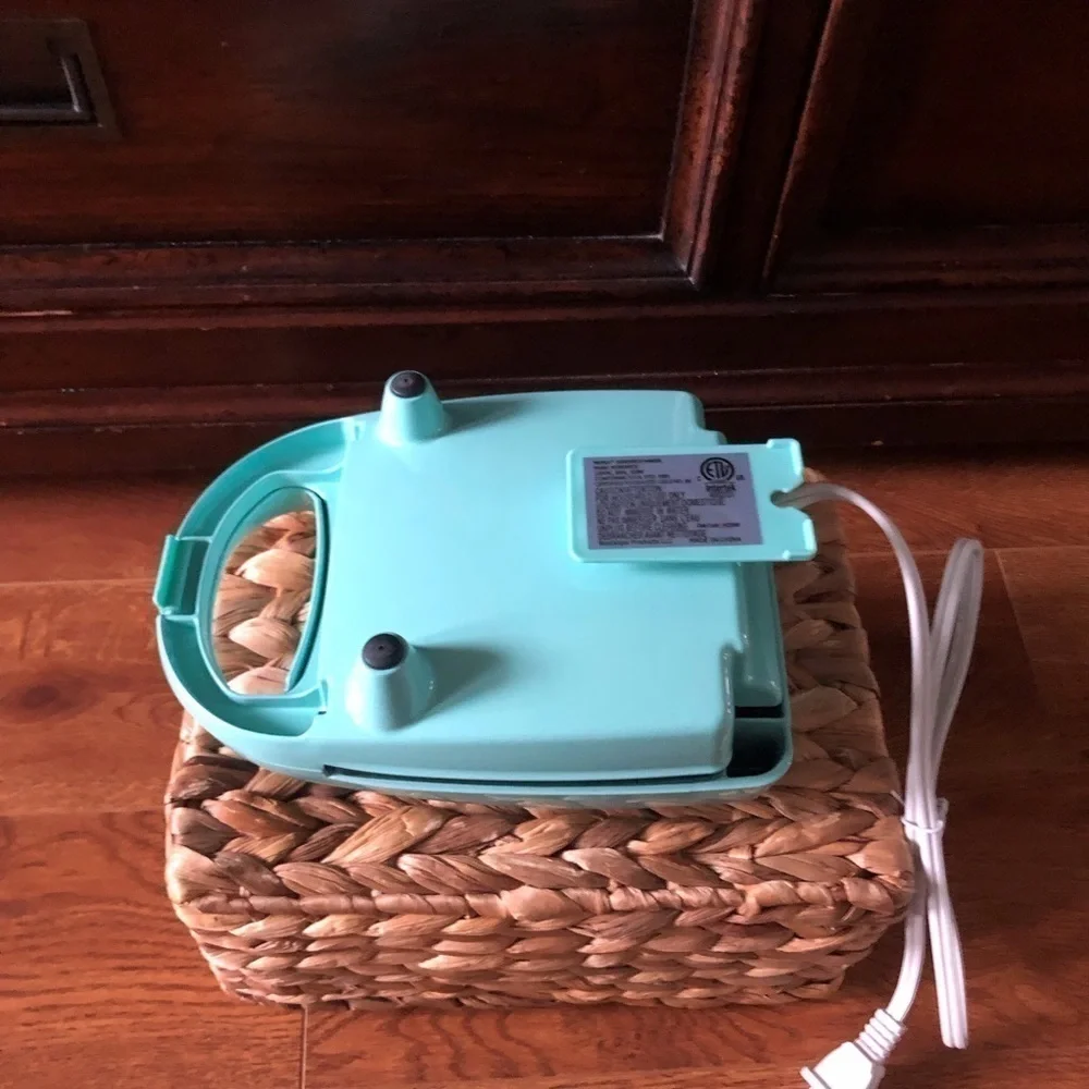 Nostalgia Teal My mini sandwich maker